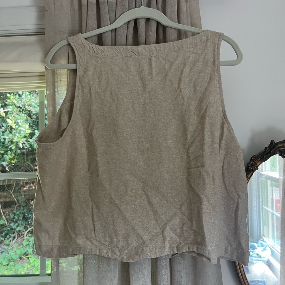 Linen Crop Top - Picture 2 of 2